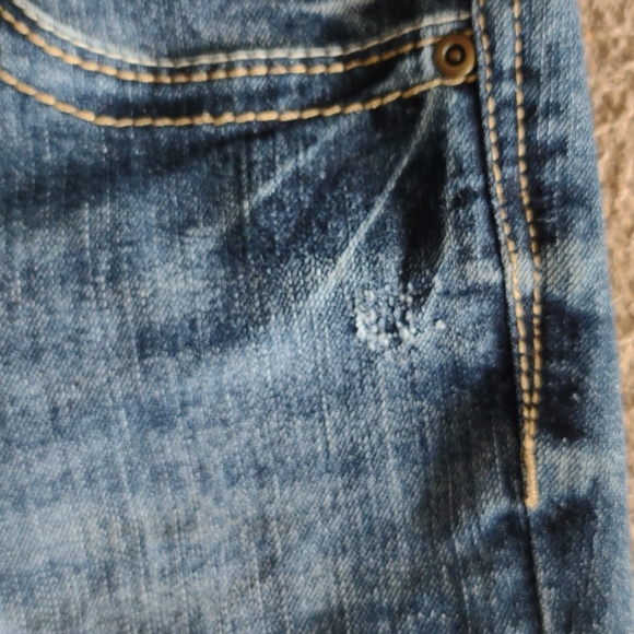 No Boundaries Ladie's Denim Shorts - Picture 8 of 8